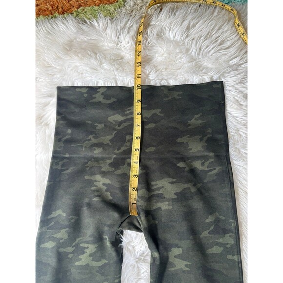 Spanx camo leggings - Picture 9 of 11
